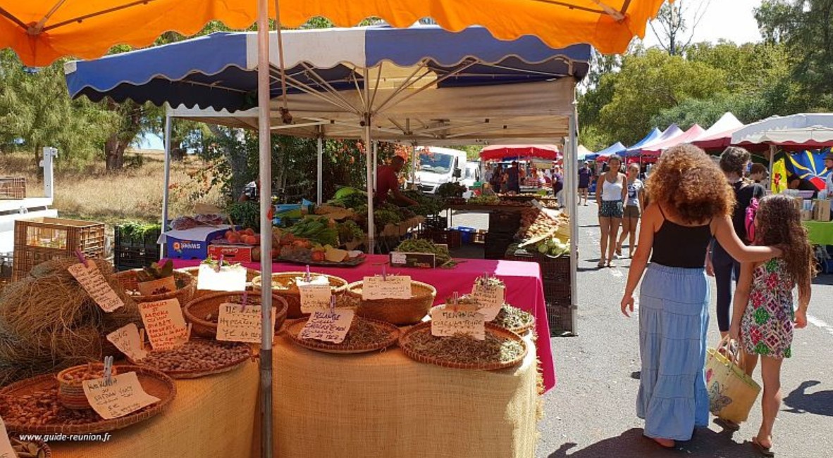 Marché de l'Etang-Salé