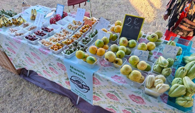 Marché bio de l'Eperon